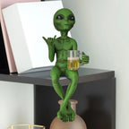 🛸🍺 “Alien Chill Vibes” Funny Alien Beer Statue – Resin Desktop & Garden Decor