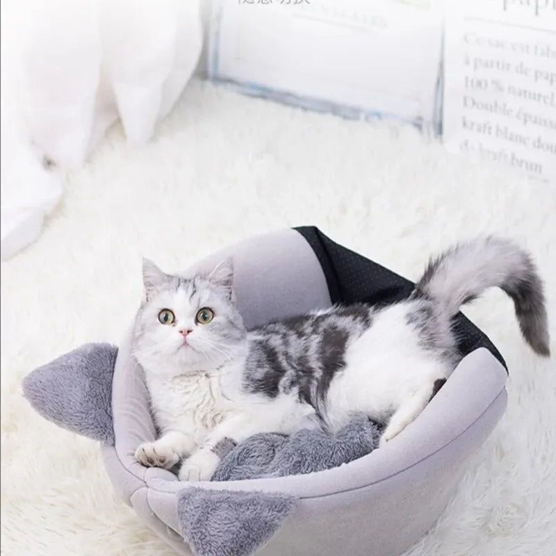 🐱 Cozy Igloo Cat & Small Dog Bed with Cute Ears – Soft, Warm & Secure Den 🛏️✨