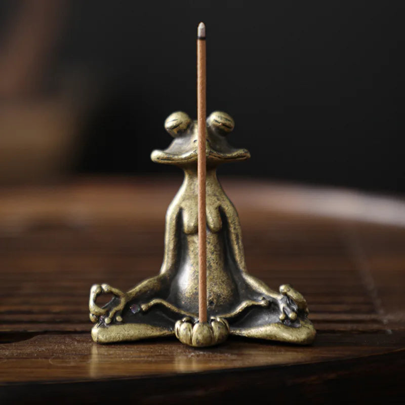 🐸✨ Zen Animal Brass Statues – Meditation Frog & Kung Fu Turtle Collection
