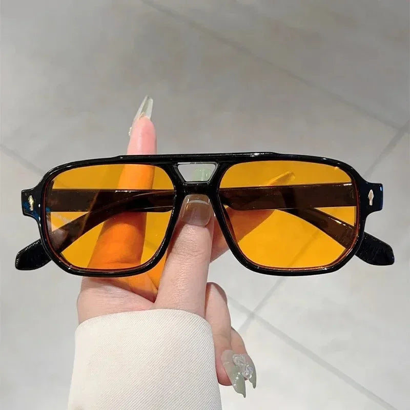 Vintage 2025 – Fashionable Unisex Sunglasses 😎