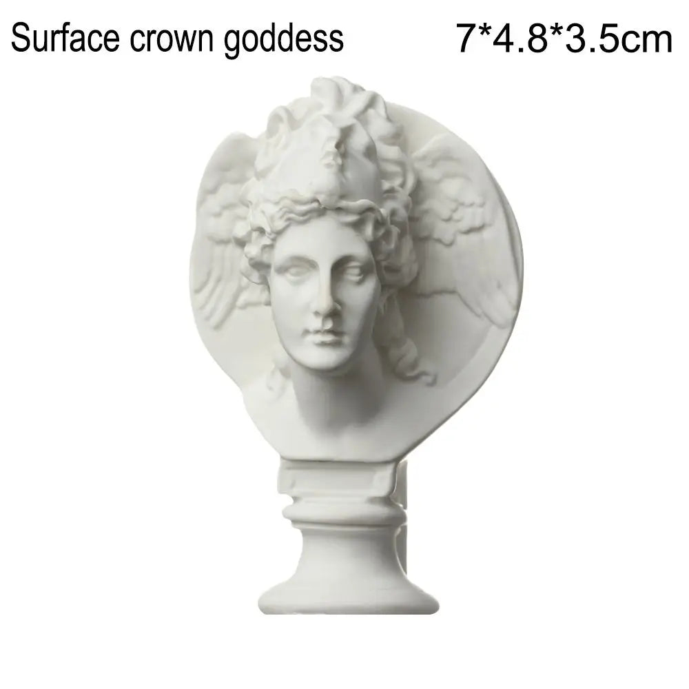 🌟 “Mini Classical Bust Statues – Art Legends Collection 🎨✨”
