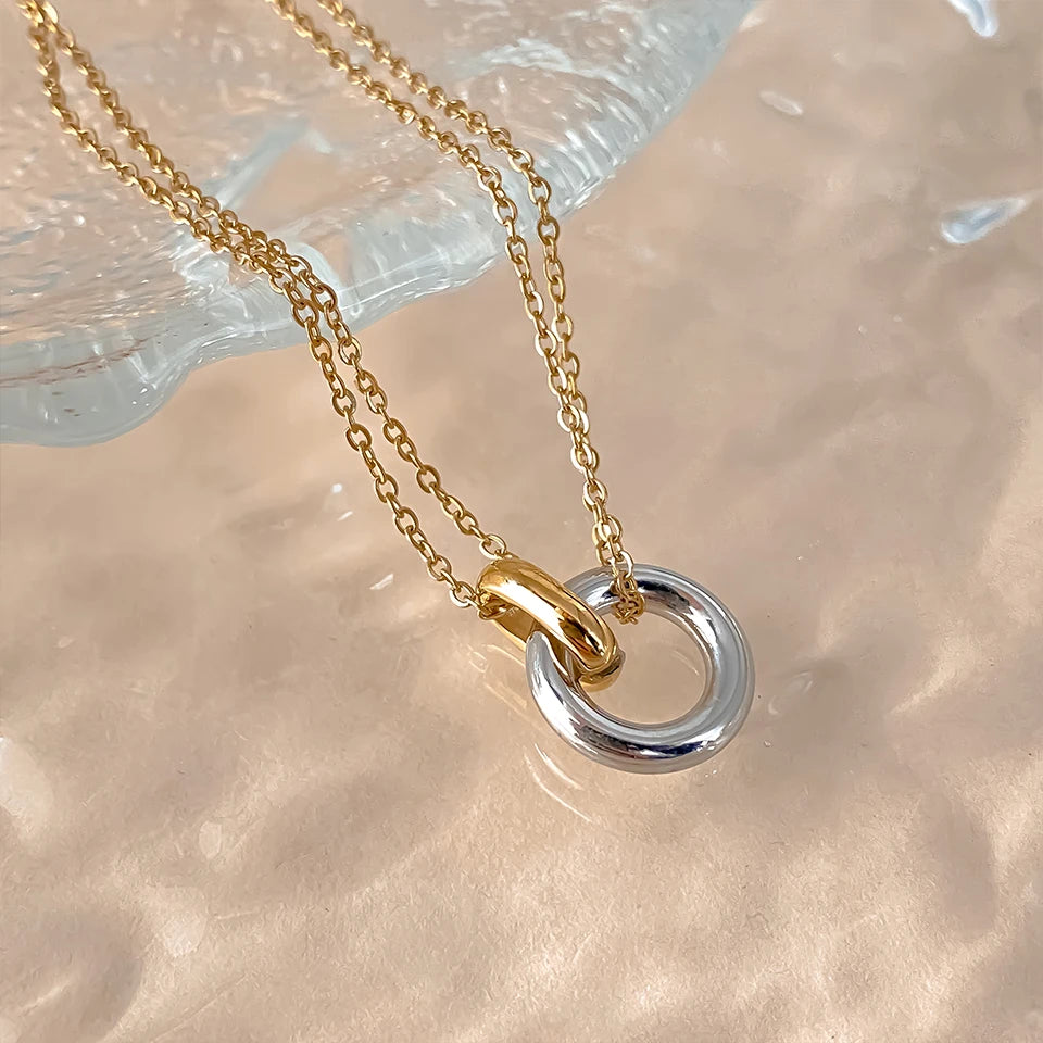 ✨ Elegant Dual-Tone Pendant Necklace – Minimal Chic Jewelry ✨