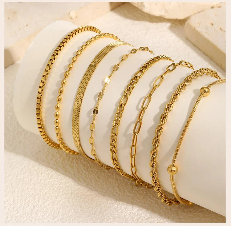 ✨ Elegant Minimalist Gold Bracelet – Women’s Delicate Jewelry ✨