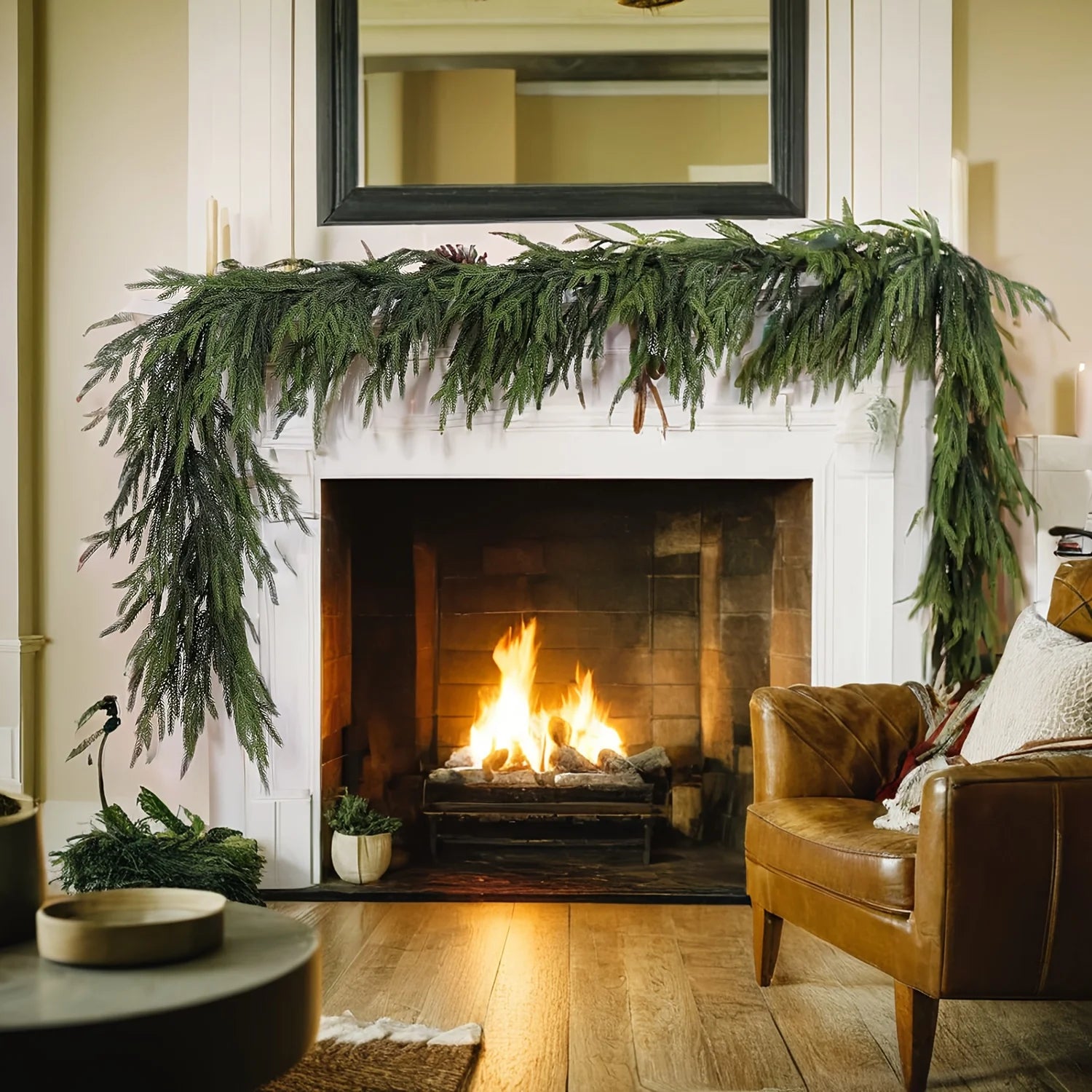 🎄✨ Artificial Pine Christmas Garland – Festive Holiday Door & Wall Décor