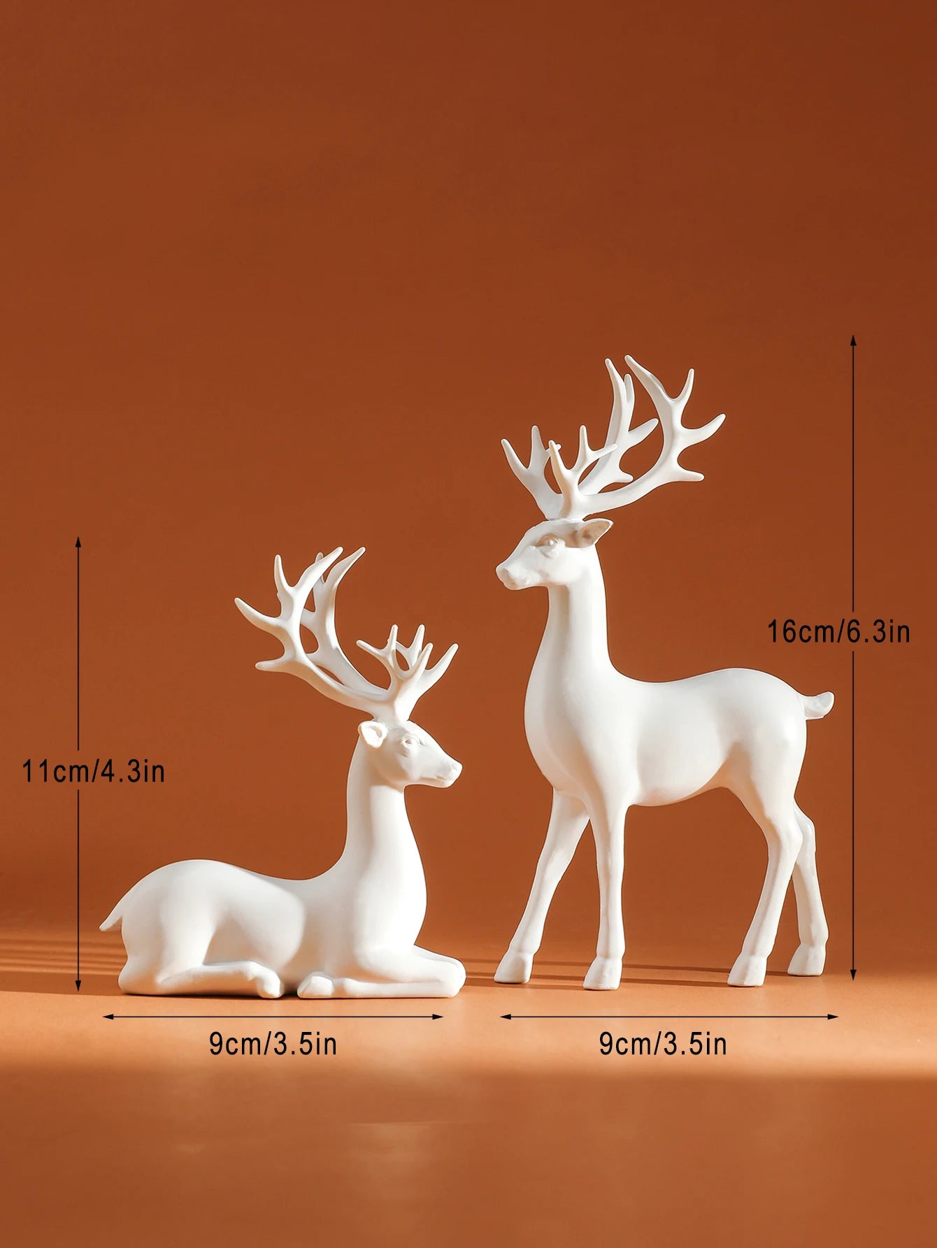 ✨ Elegant Reindeer Duo – Minimalist Nordic Table Figurines 🦌🏠