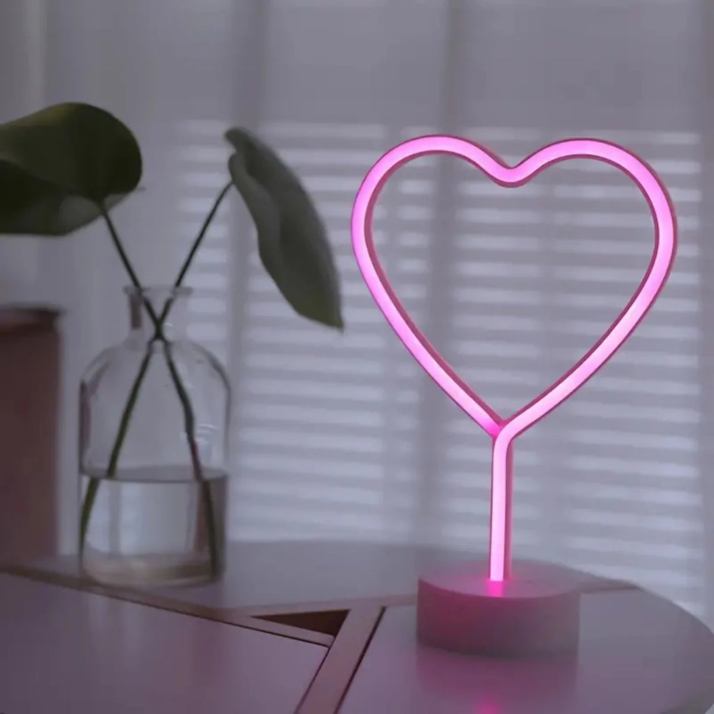 💗 Neon Heart LED –Neon Pink Lamp with Base✨