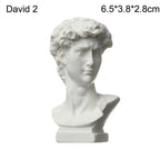 🌟 “Mini Classical Bust Statues – Art Legends Collection 🎨✨”