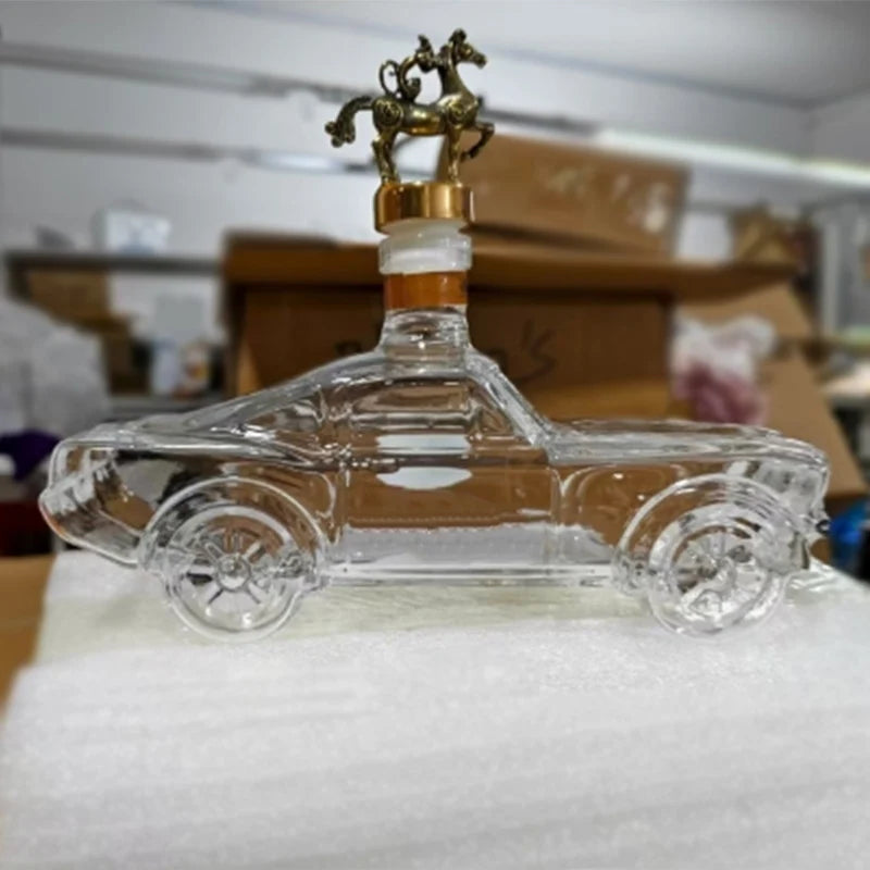 Car & Motor Decanter 🚗🔥 Glass Whisky Bottle – Premium Vintage Design