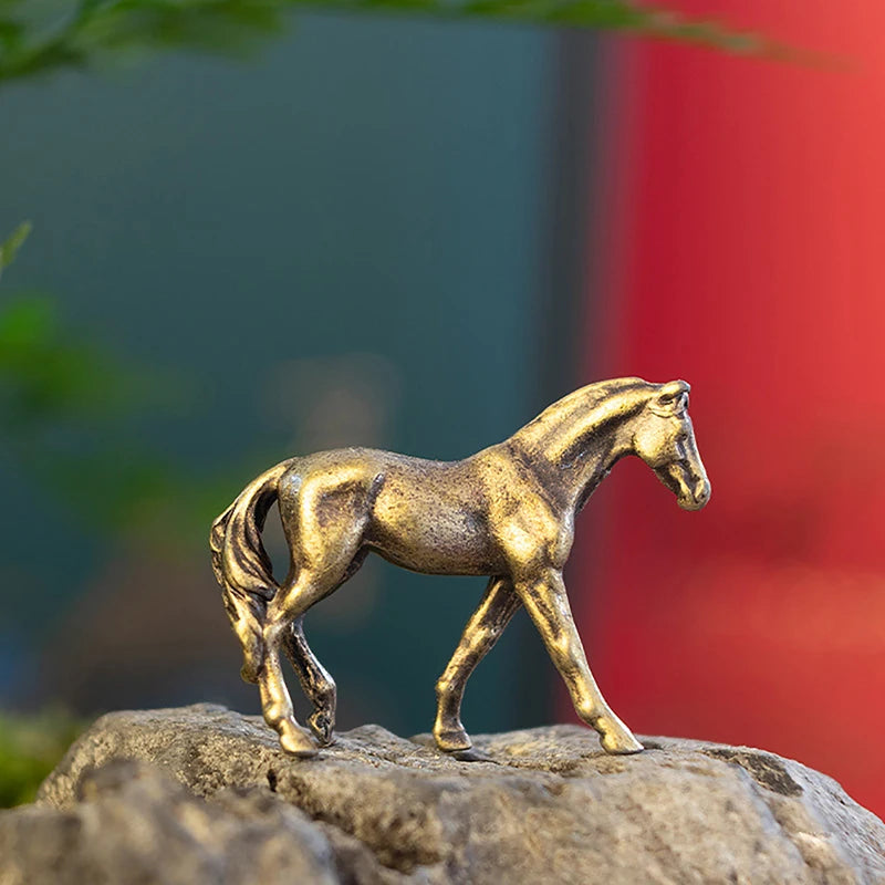 🐴 Mini Brass Horse Figurines – Vintage Zodiac Desktop Decor