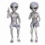 🛸 Funny Alien Statue Set – Quirky Resin Decor for Home & Garden 👽✨