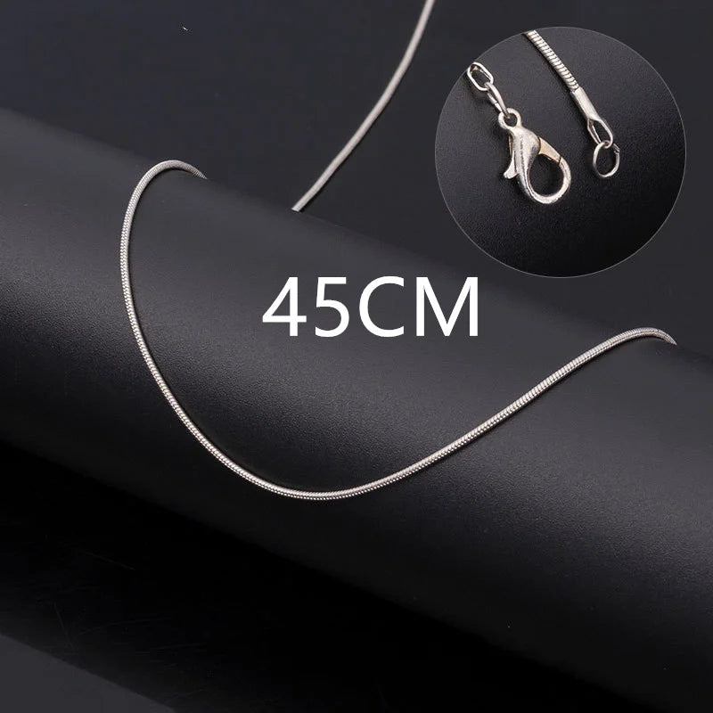 ✨ Minimalist Unisex Stainless Steel Chain Necklace – Gold & Silver 💫