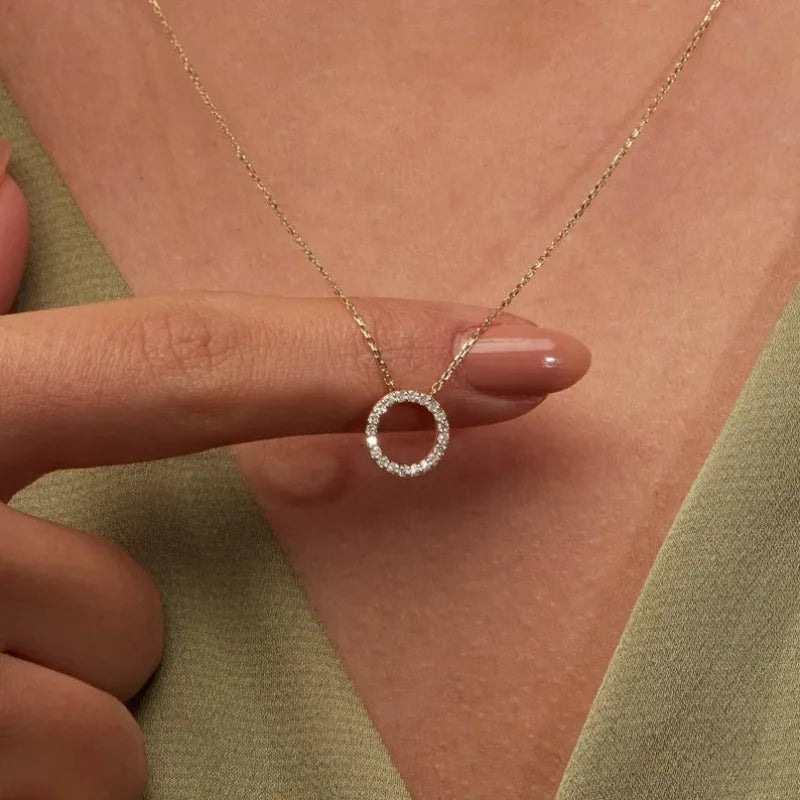 ✨ Crystal Circle Pendant Necklace – Elegant Minimalist Jewelry ✨