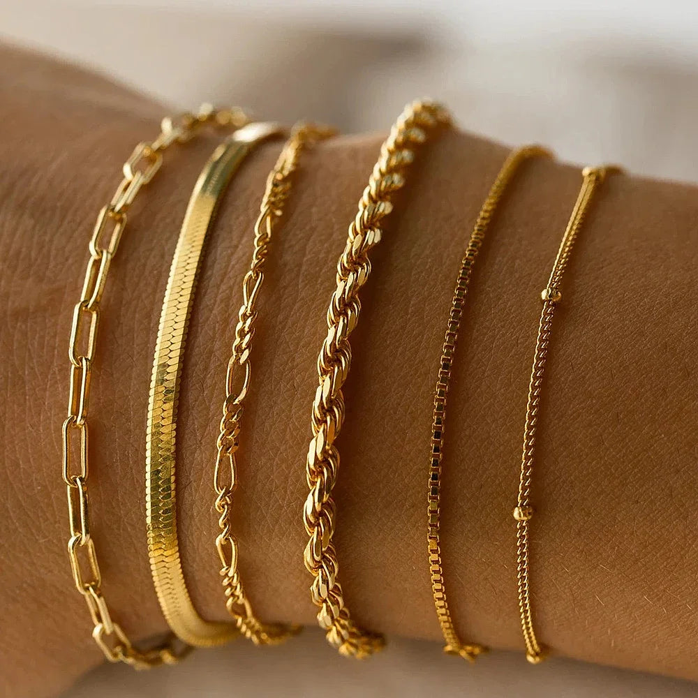 ✨ Golden Minimalist Women’s Bracelets – Multiple Styles 🌟