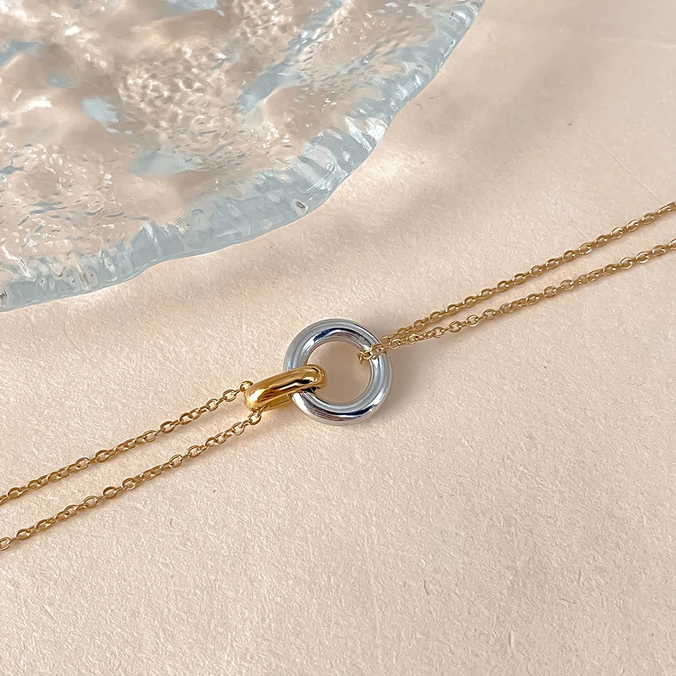 ✨ Elegant Dual-Tone Pendant Necklace – Minimal Chic Jewelry ✨