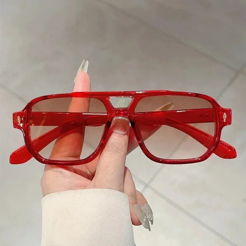 Vintage 2025 – Fashionable Unisex Sunglasses 😎