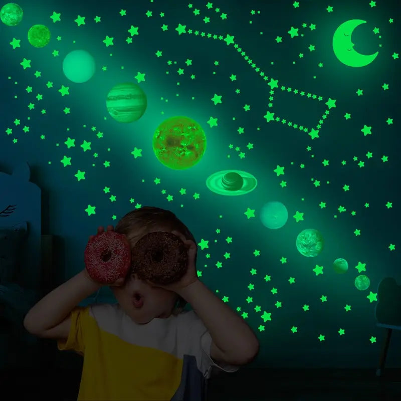 🌌 526-Piece Glow-in-the-Dark Space Wall Sticker Set – 9 Planets + Stars + Astronauts