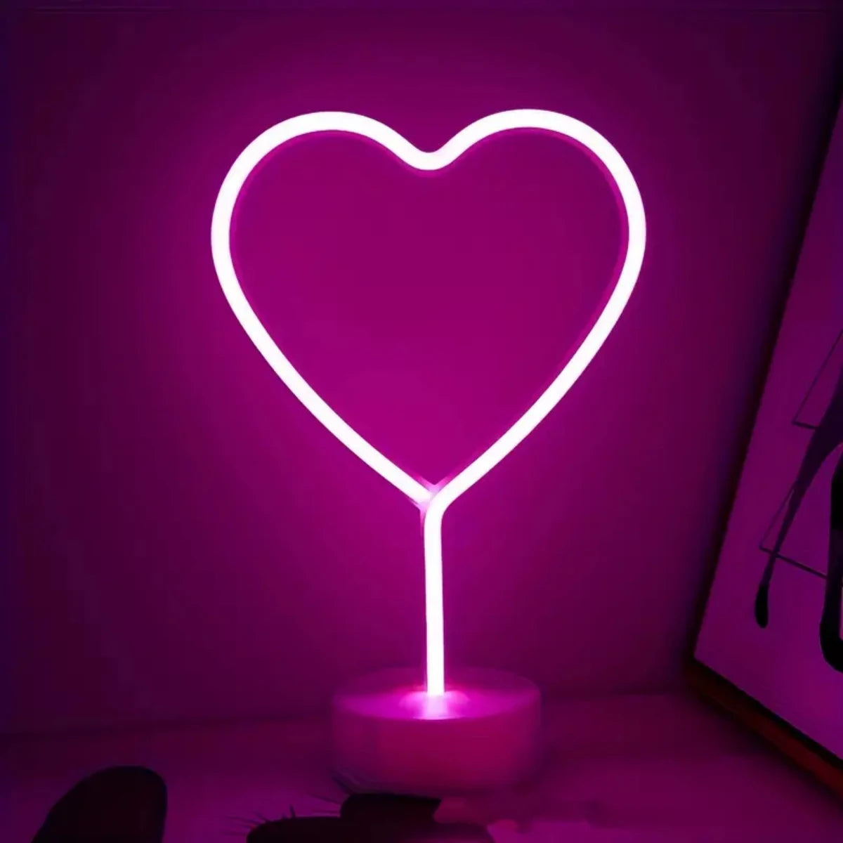 💗 Neon Heart LED –Neon Pink Lamp with Base✨