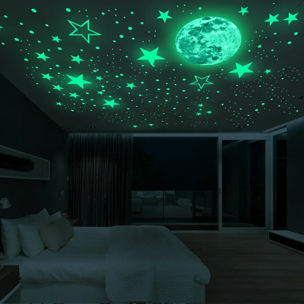🌙✨ Glowing Stars & Moon Wall Stickers – Luminous Astronaut Room Decor