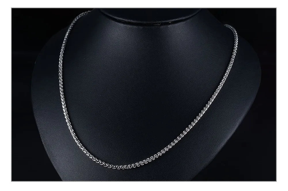 🔗 Bold Men’s Pendant Necklace – Stainless Steel Statement Chain (Gold & Silver)