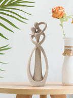 ❤️ Nordic Embracing Couple Sculpture – Modern Love Figurine