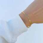 ✨ Golden Minimalist Women’s Bracelets – Multiple Styles 🌟