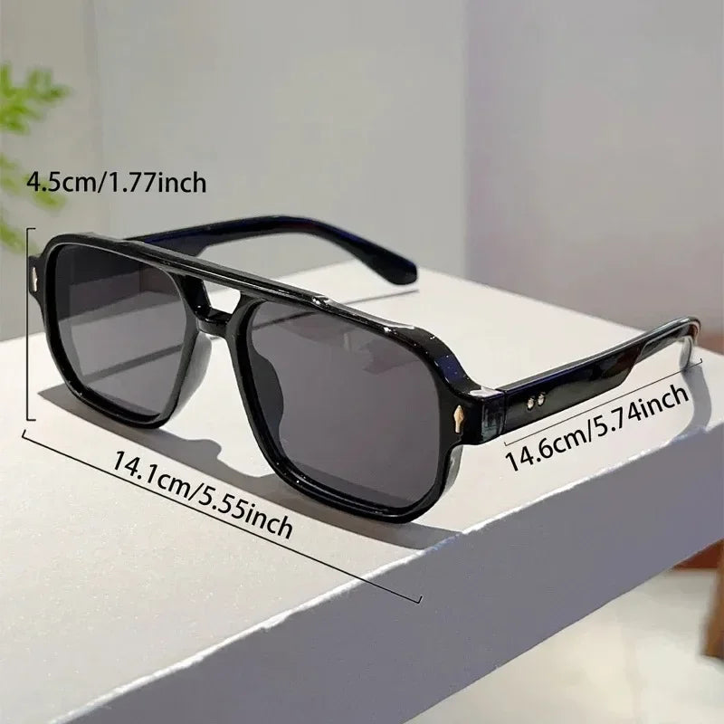 Vintage 2025 – Fashionable Unisex Sunglasses 😎