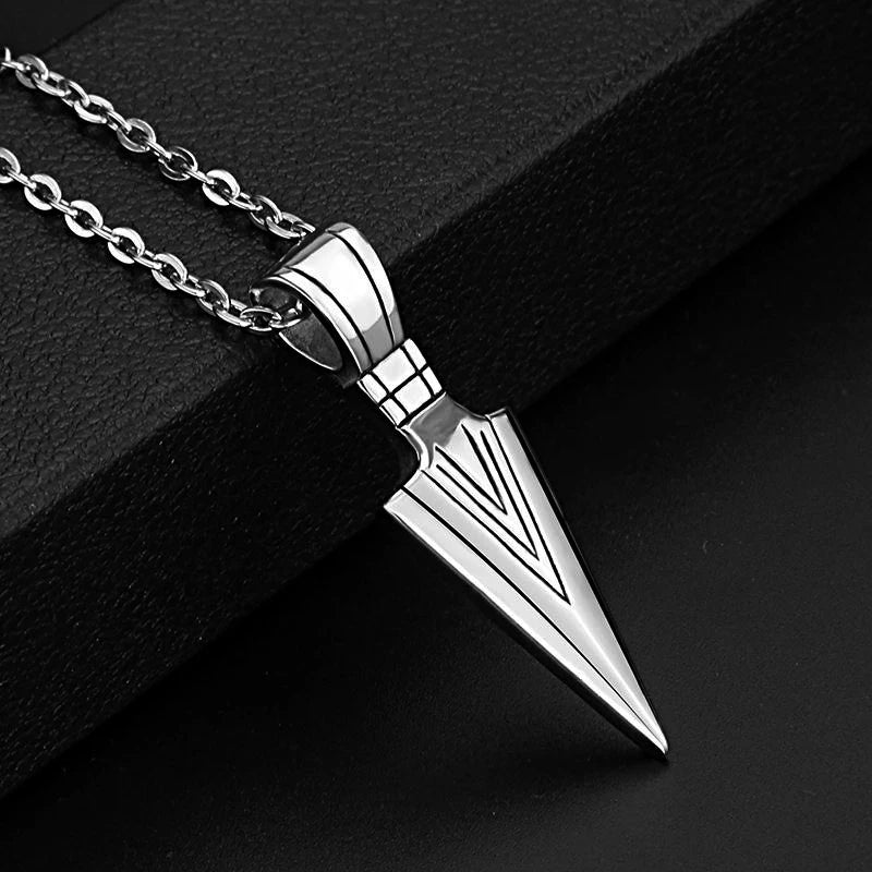 🔱 Arrowhead Pendant Necklace – Bold Steel Statement for Men & Women